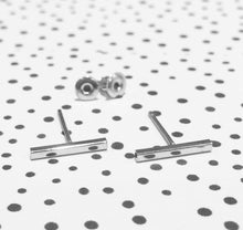 silver t bar studs