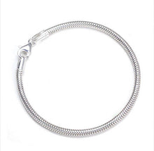 silver rope bracelet